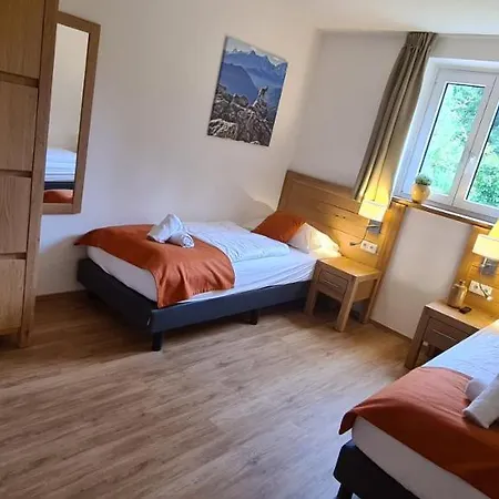 Amthumersbach Dağ evi *