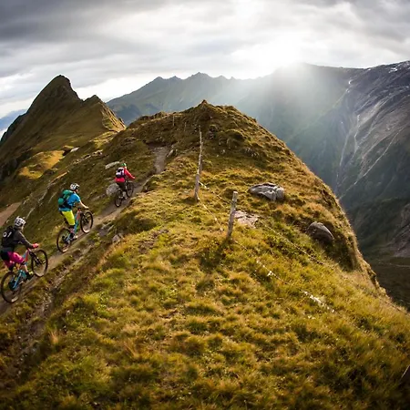 Amthumersbach 木屋 滨湖采尔